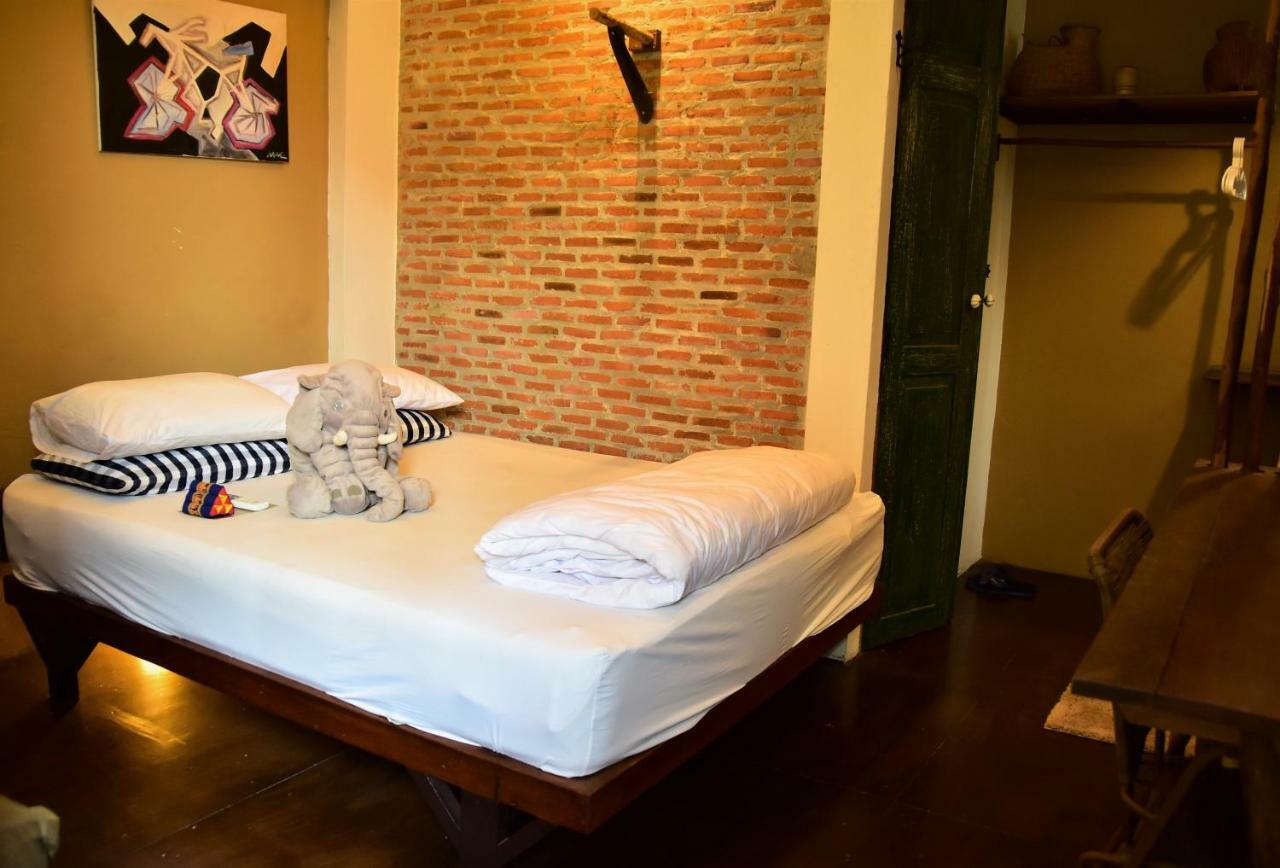Baan Rare Guesthouse Udon Thani Luaran gambar