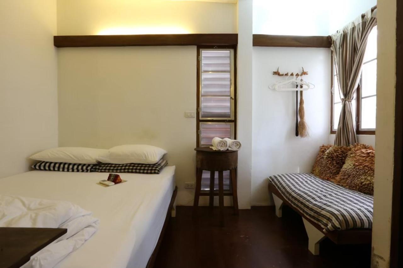 Baan Rare Guesthouse Udon Thani Luaran gambar